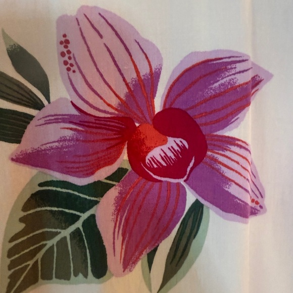 Old Navy Floral V-Neck Blouse - Red, Pink, Yellow, Green - Picture 3 of 5